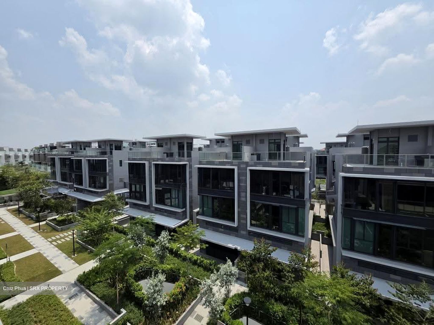Yishun Avenue 5 (D27), Semi-Detached #607948861